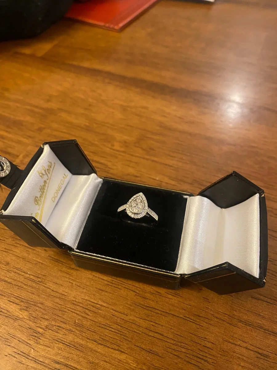 Engagement Ring - Image 4