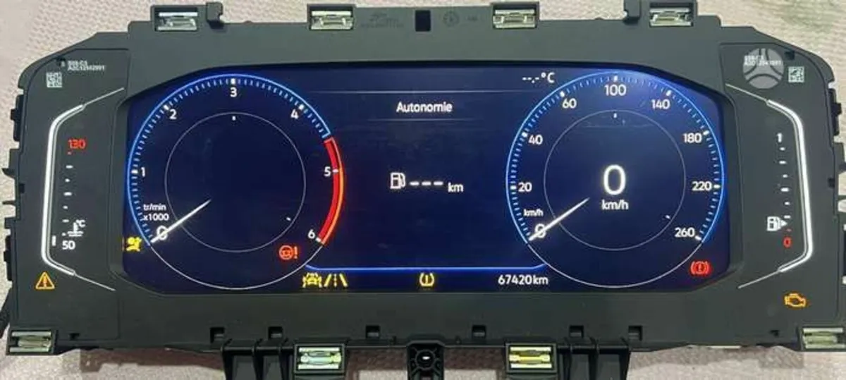 Dash Instrument cluster repair Vw Skoda Seat Benz - Image 3