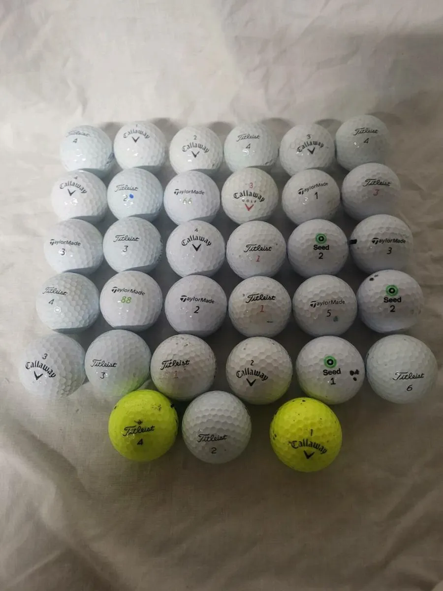 Golf balls - Image 1