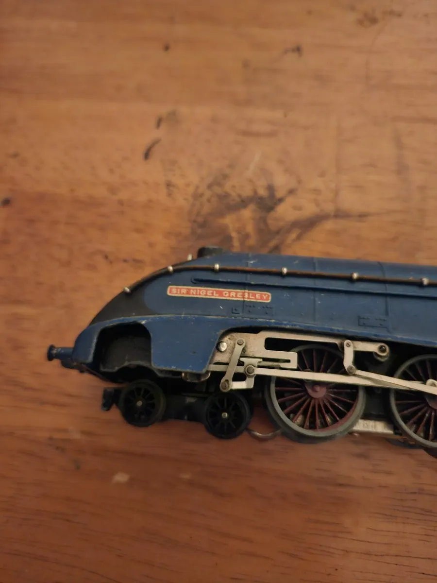 Hornby Dublo OO Gauge 3 Rail Sir Nigel Gresley - Image 2