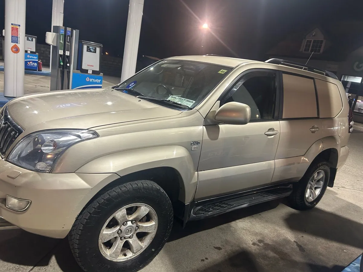 Toyota Landcruiser - Image 2