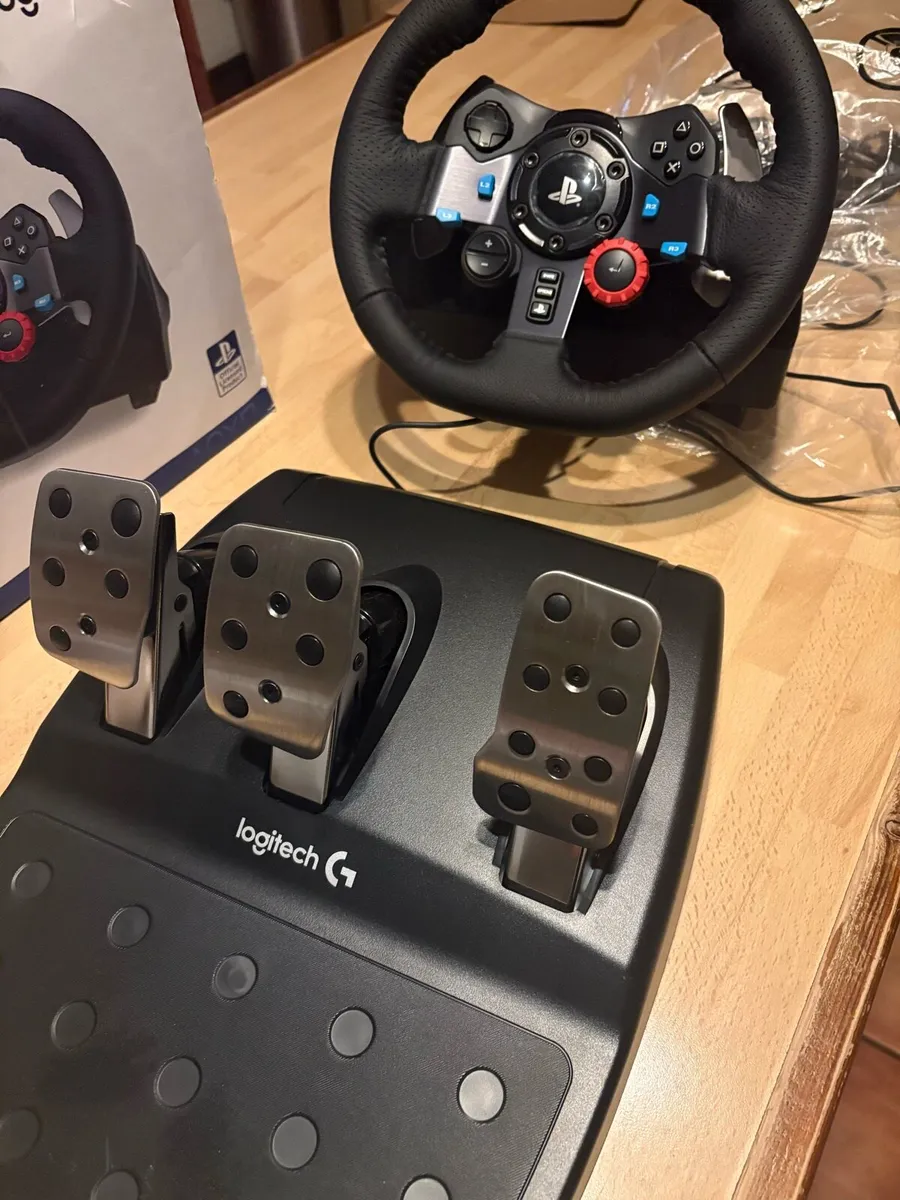 Playstation / PC racing wheel & pedals - Image 4
