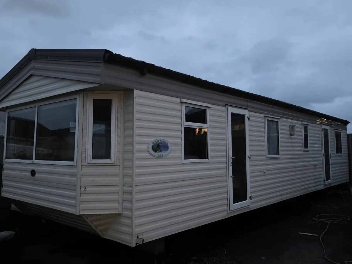 Mobile home - Image 1