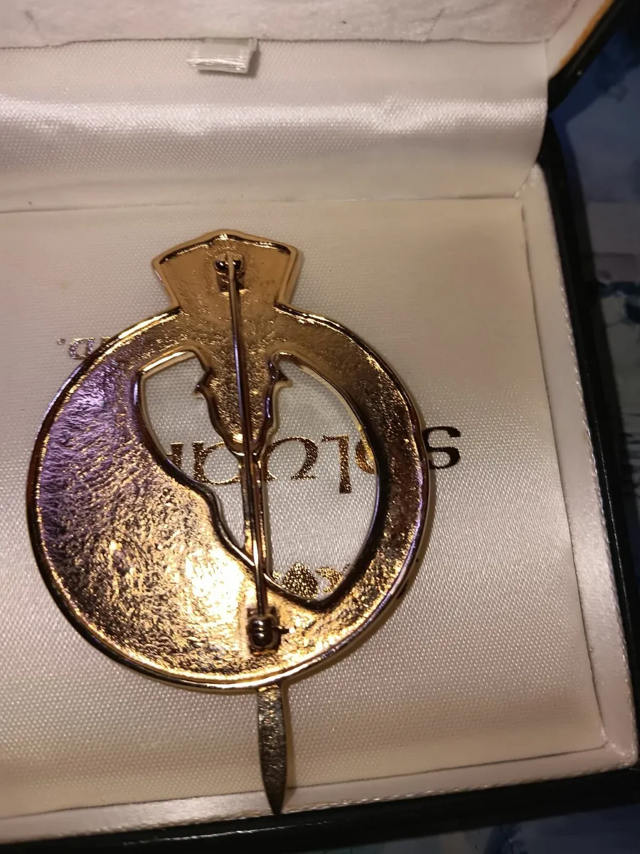 Vintage brooches - Image 2