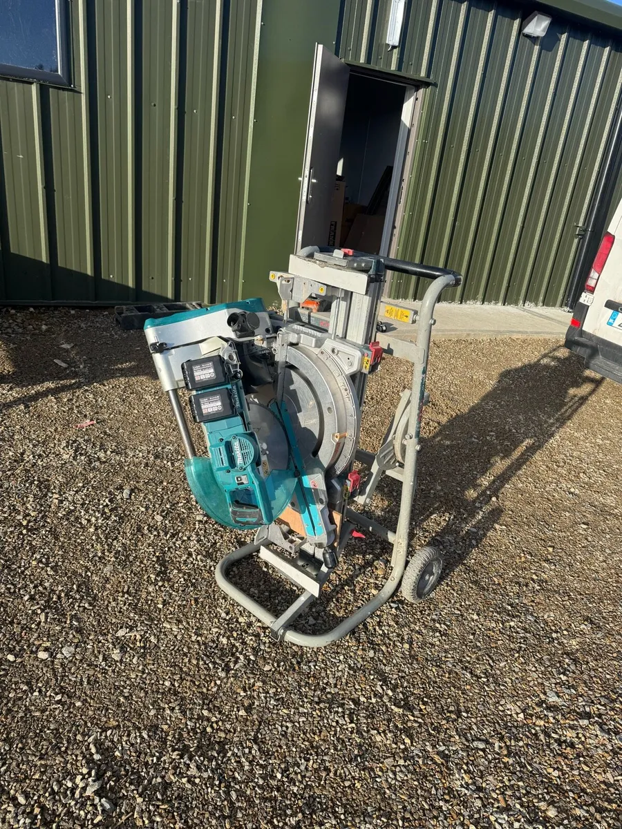 Makita chop saw - Image 3