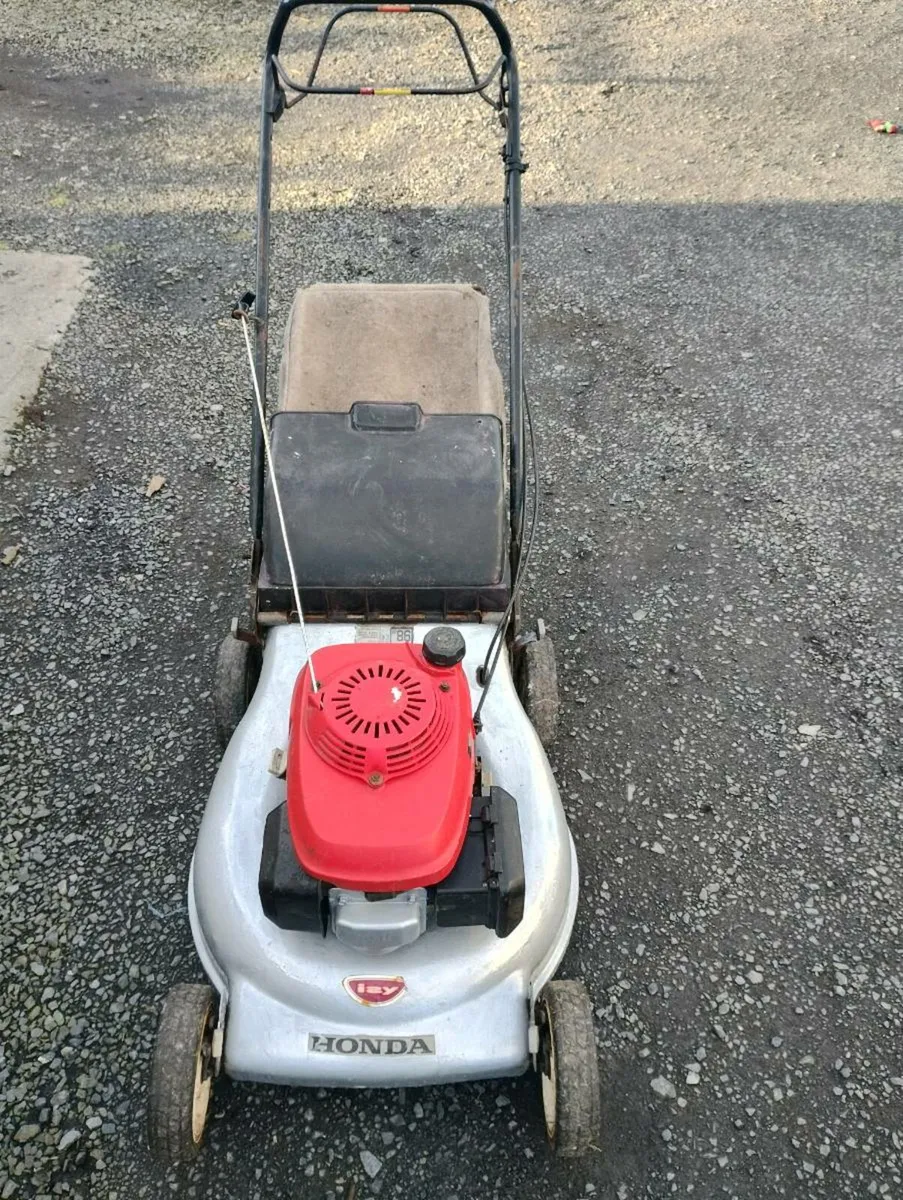 Honda Lawnmower - Image 1