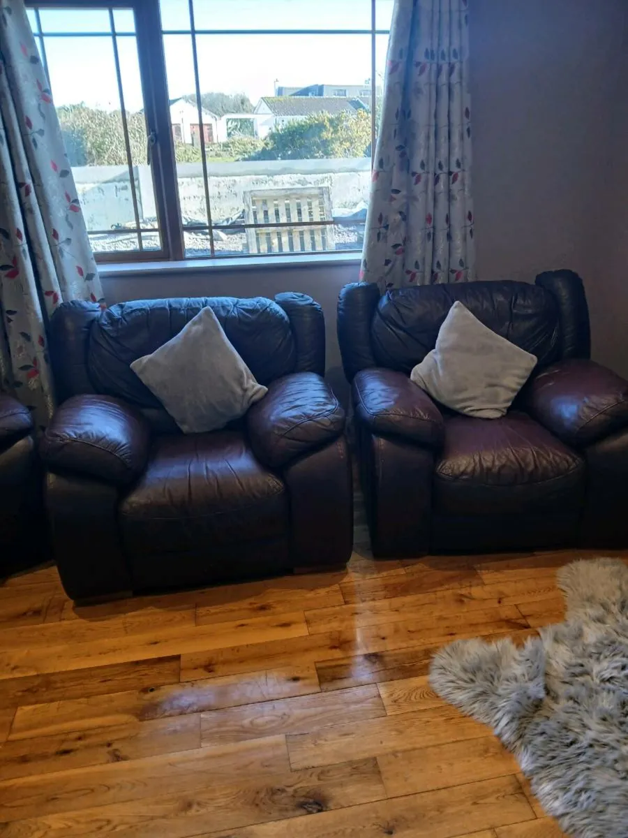 Couch and 2 armchairs - Image 2