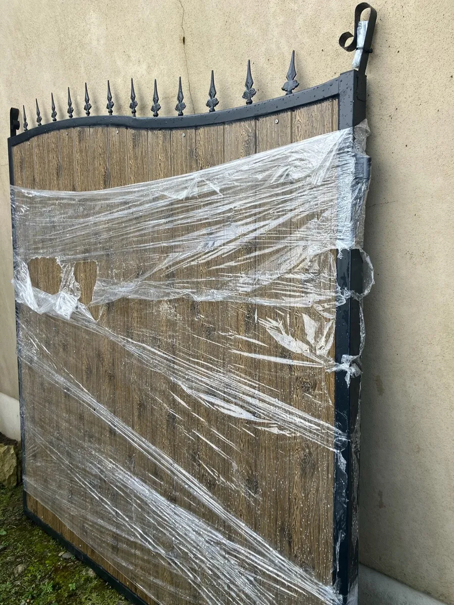 14ft driveway gates - Image 3