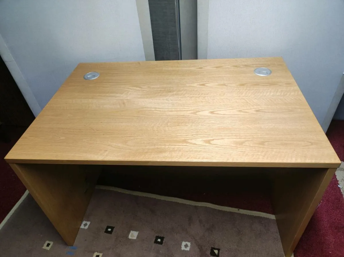 Solid oak executive office desk & chair 🚚 - Image 3