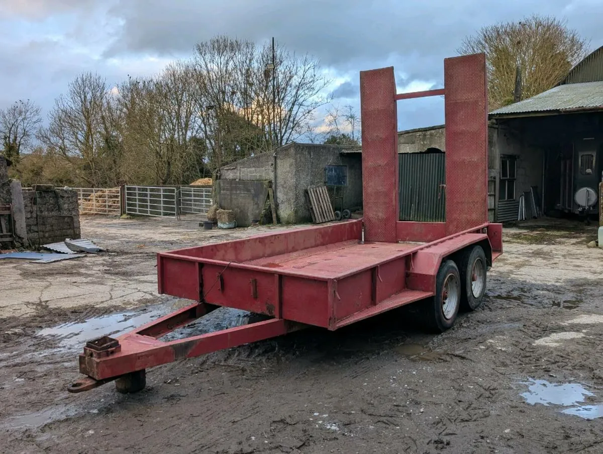 MAC Low Loader - Image 1