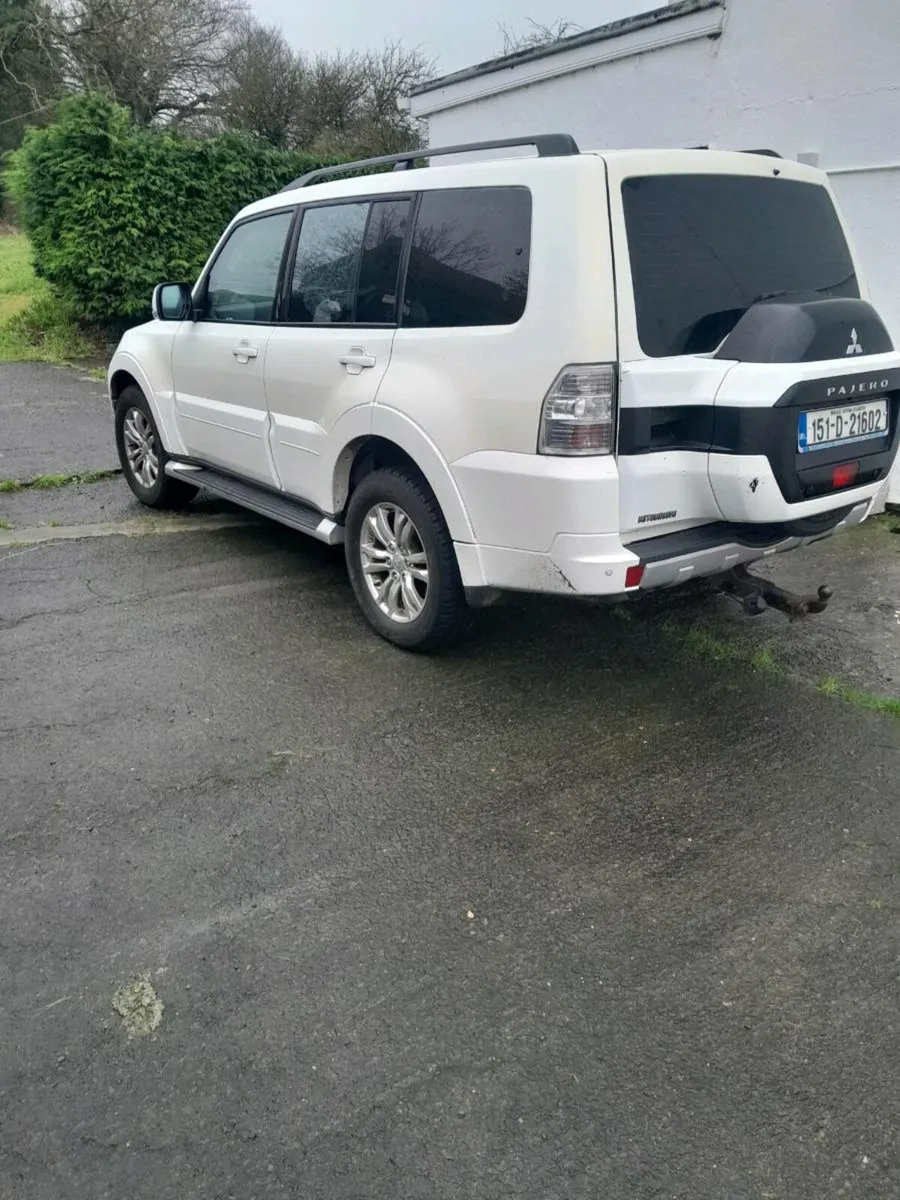 Mitsubishi pajero - Image 4