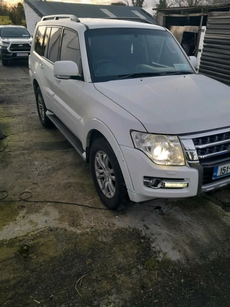 Mitsubishi pajero - Image 1