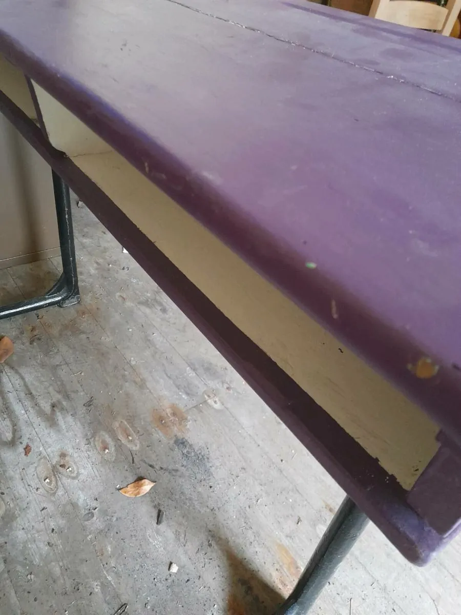 Old school desk - Image 3