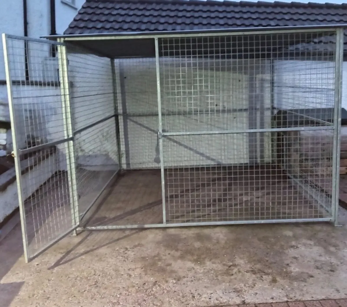 Dog pen fully roofed, dog run - Image 1
