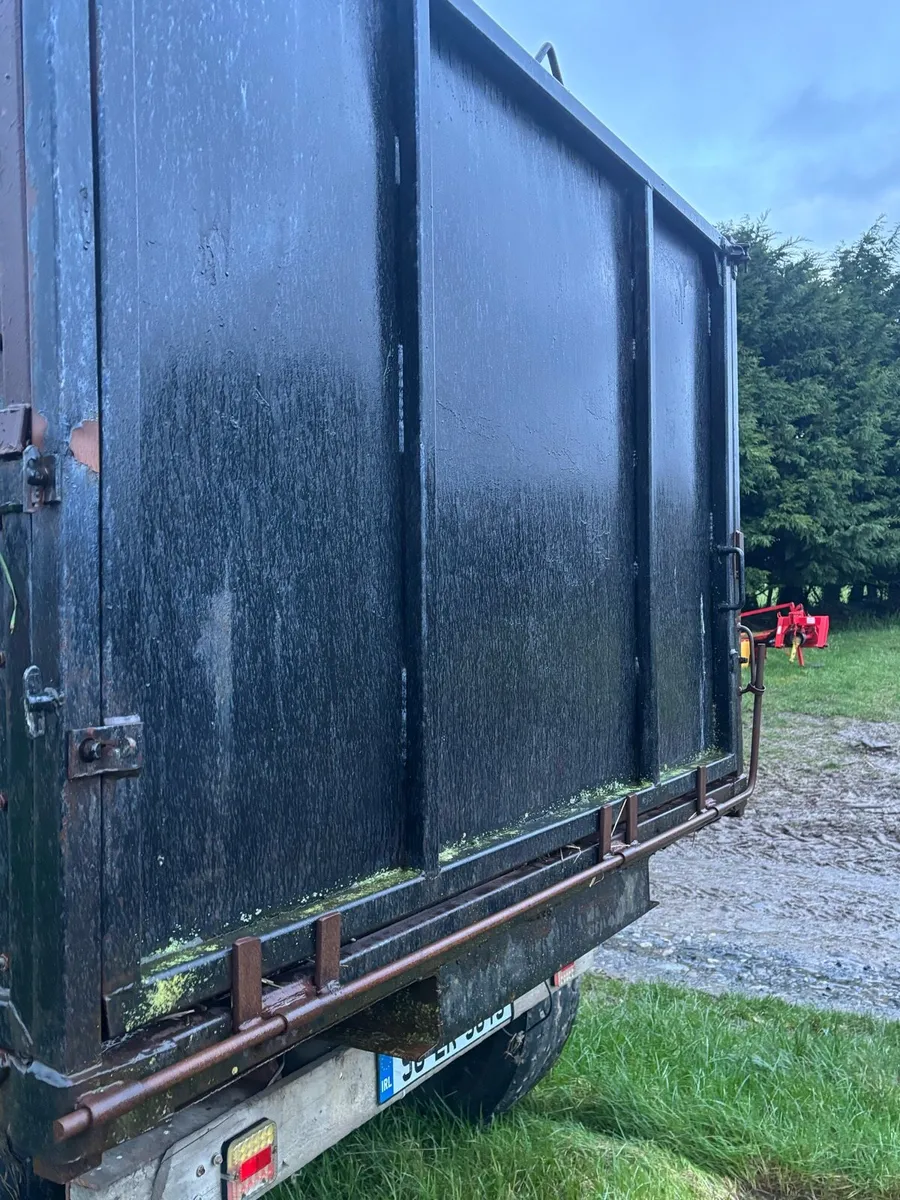 Tipping trailer - Image 4