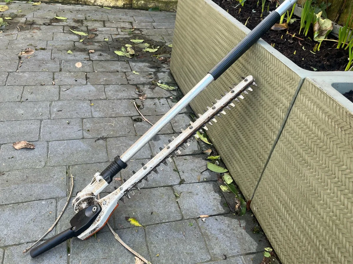 Stihl hedge cutter - Image 3