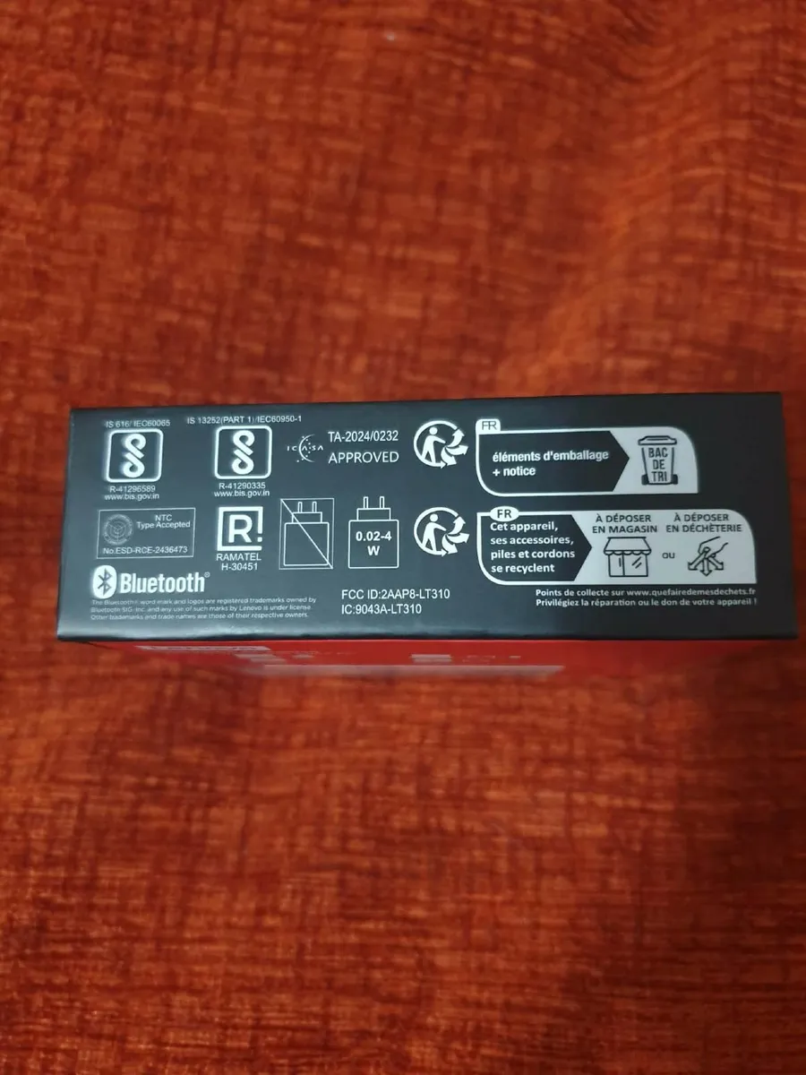 Lenova TWS YOGA PC Edition earbuds - NEW - Image 4