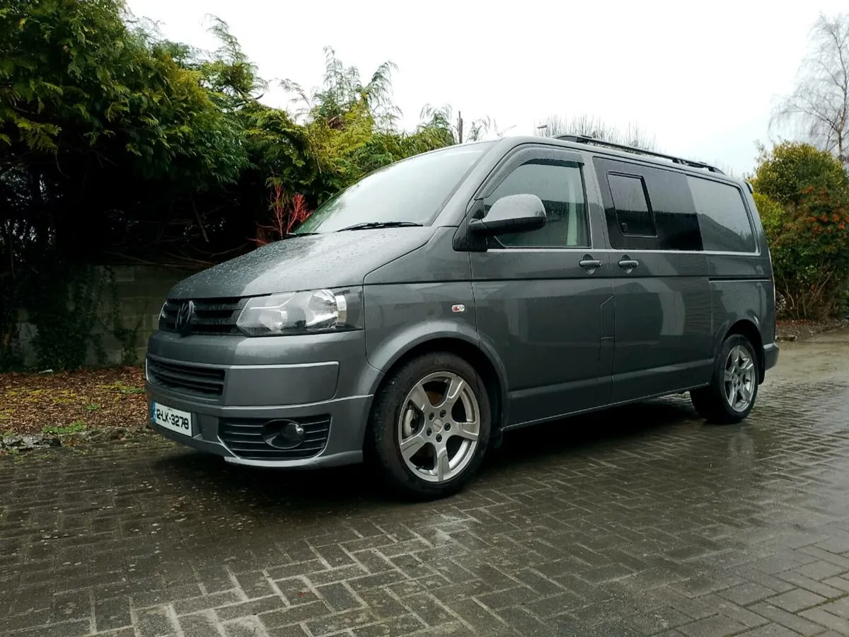 VW Transporter T5.1 sportline camper - Image 1