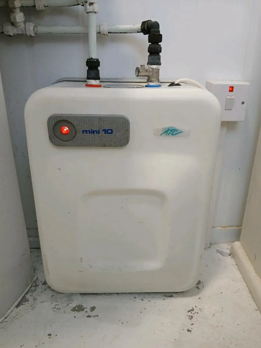 Hand Wash Sink & 10l Water Heater - Image 3