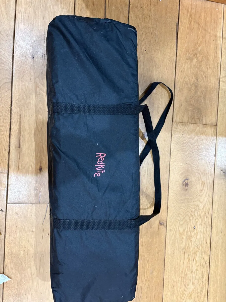 Travel cot - Image 4