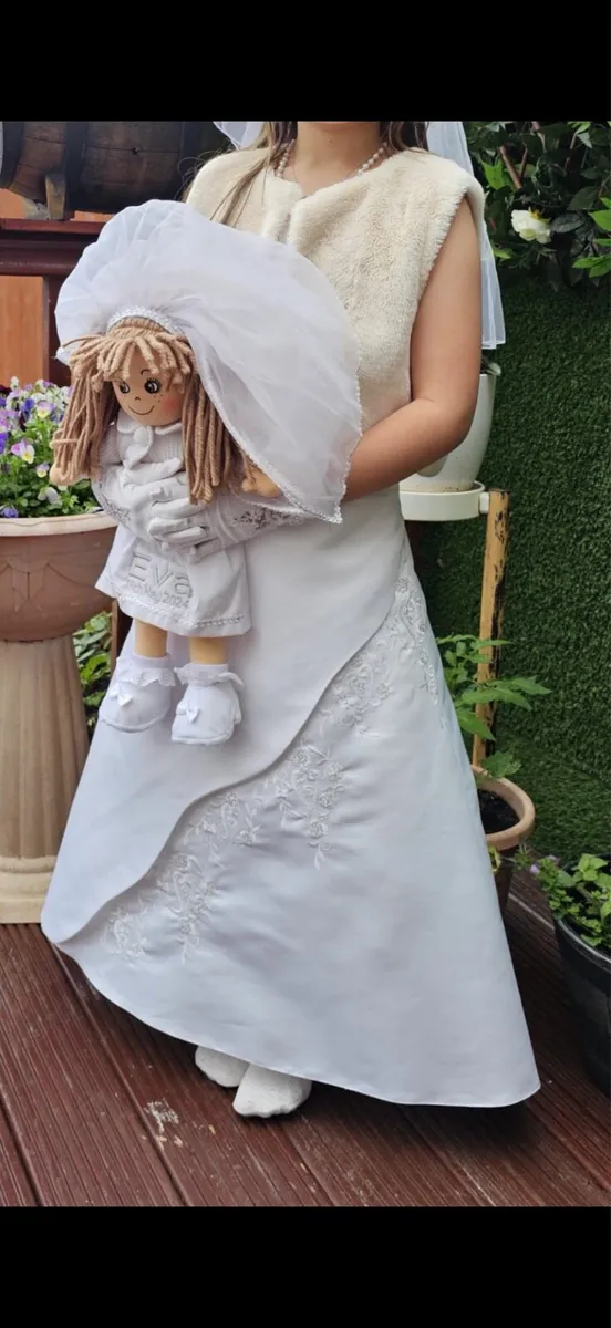Communion dress - Image 3