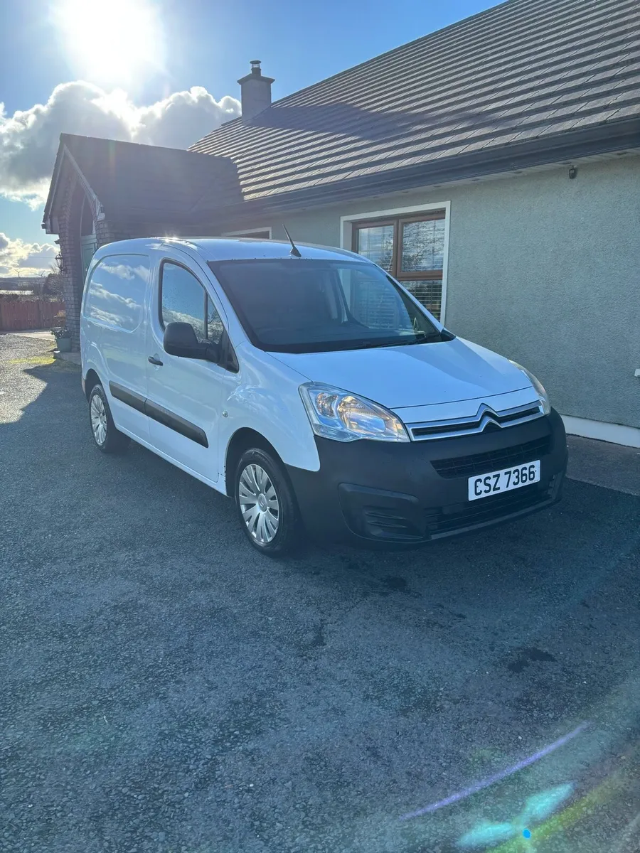 2015 Citroen berlingo 200vrt - Image 2