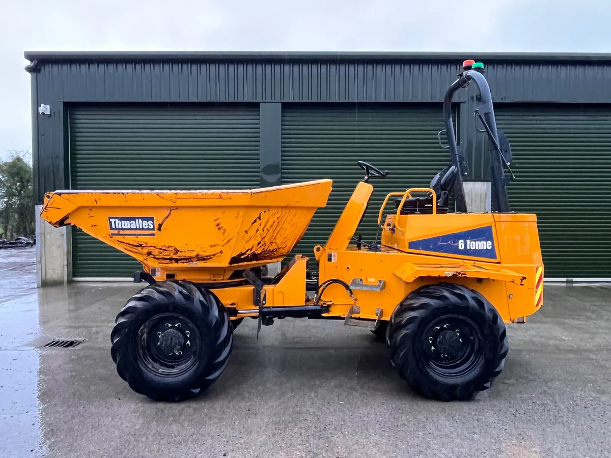 Thwaites 6tonne Swival - Image 4