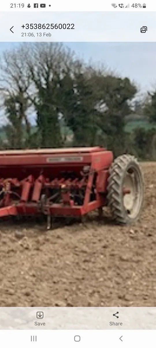 MF 30 seed and fert drill - Image 3