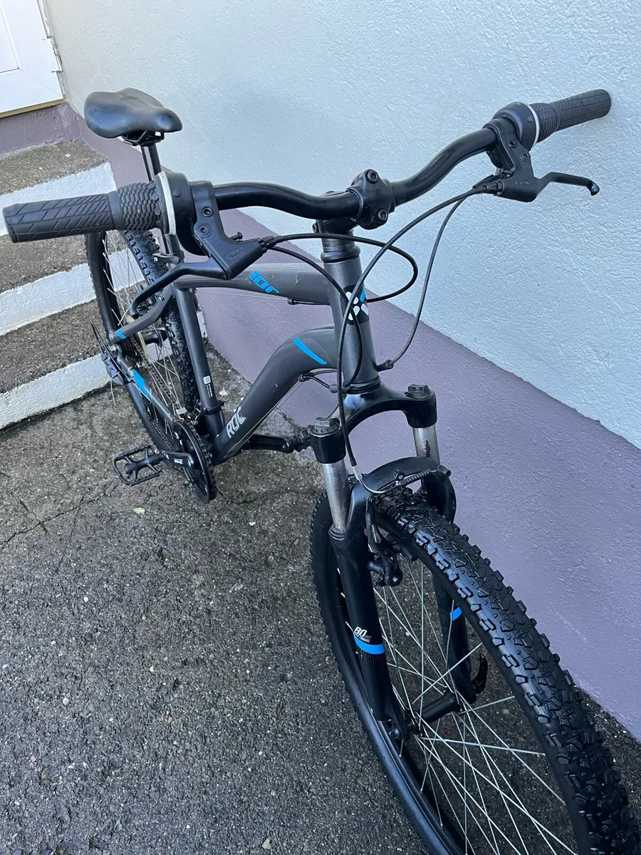 Rockrider,ST,100 bike. - Image 2