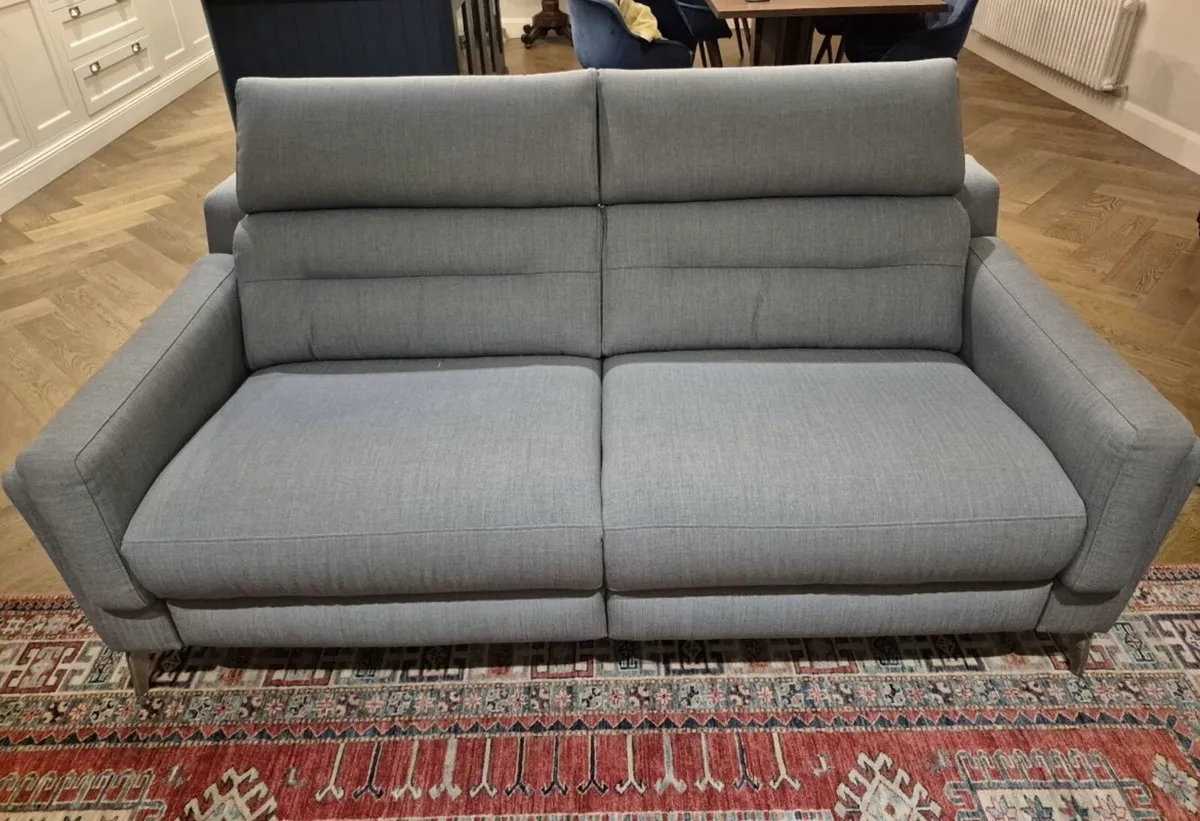 2 Large Parker Knoll 2 seater couches - Image 1