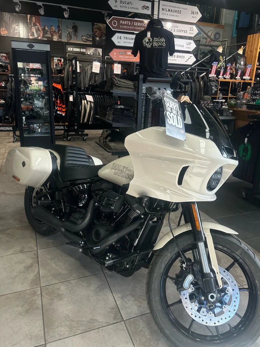 Harley-Davidson Low Rider ST - Image 1