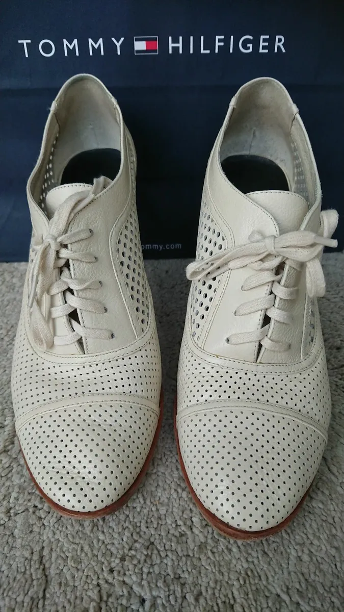 Tommy hilfiger high heels shoes UK7 - Image 3
