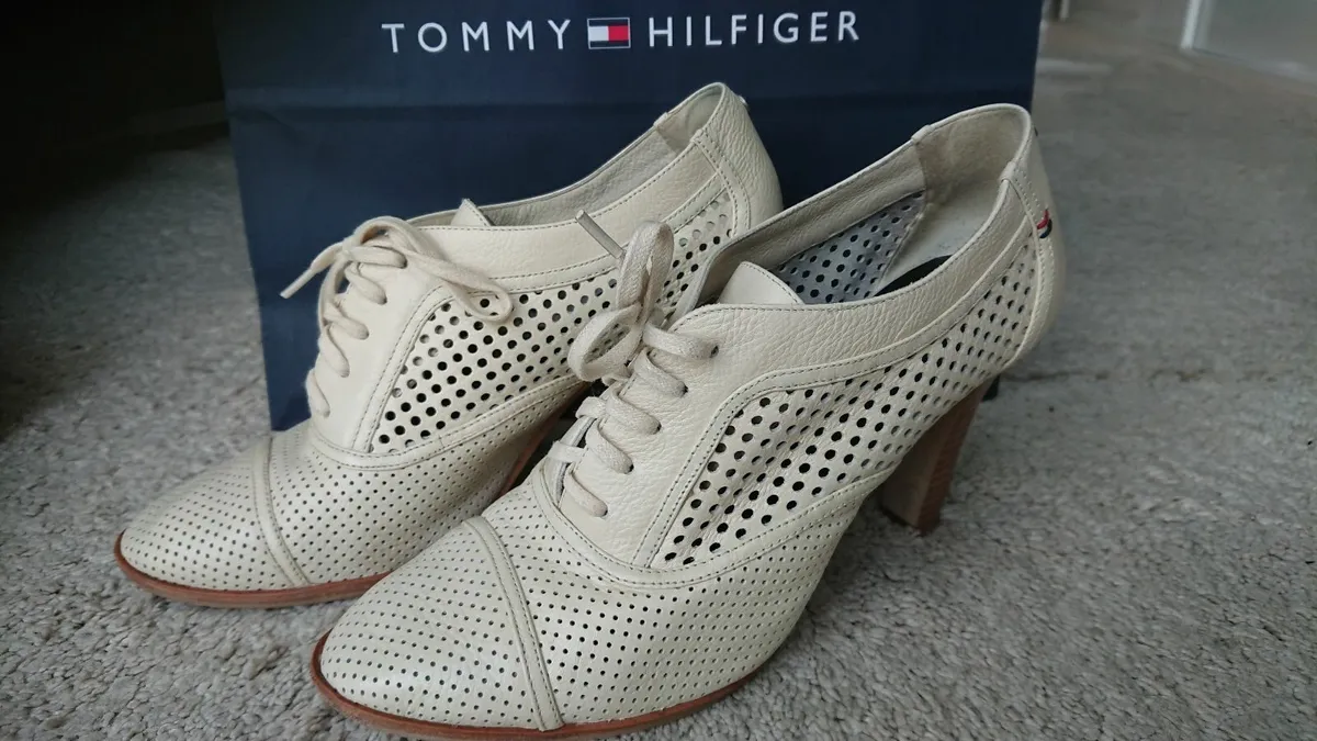 Tommy hilfiger high heels shoes UK7 - Image 4