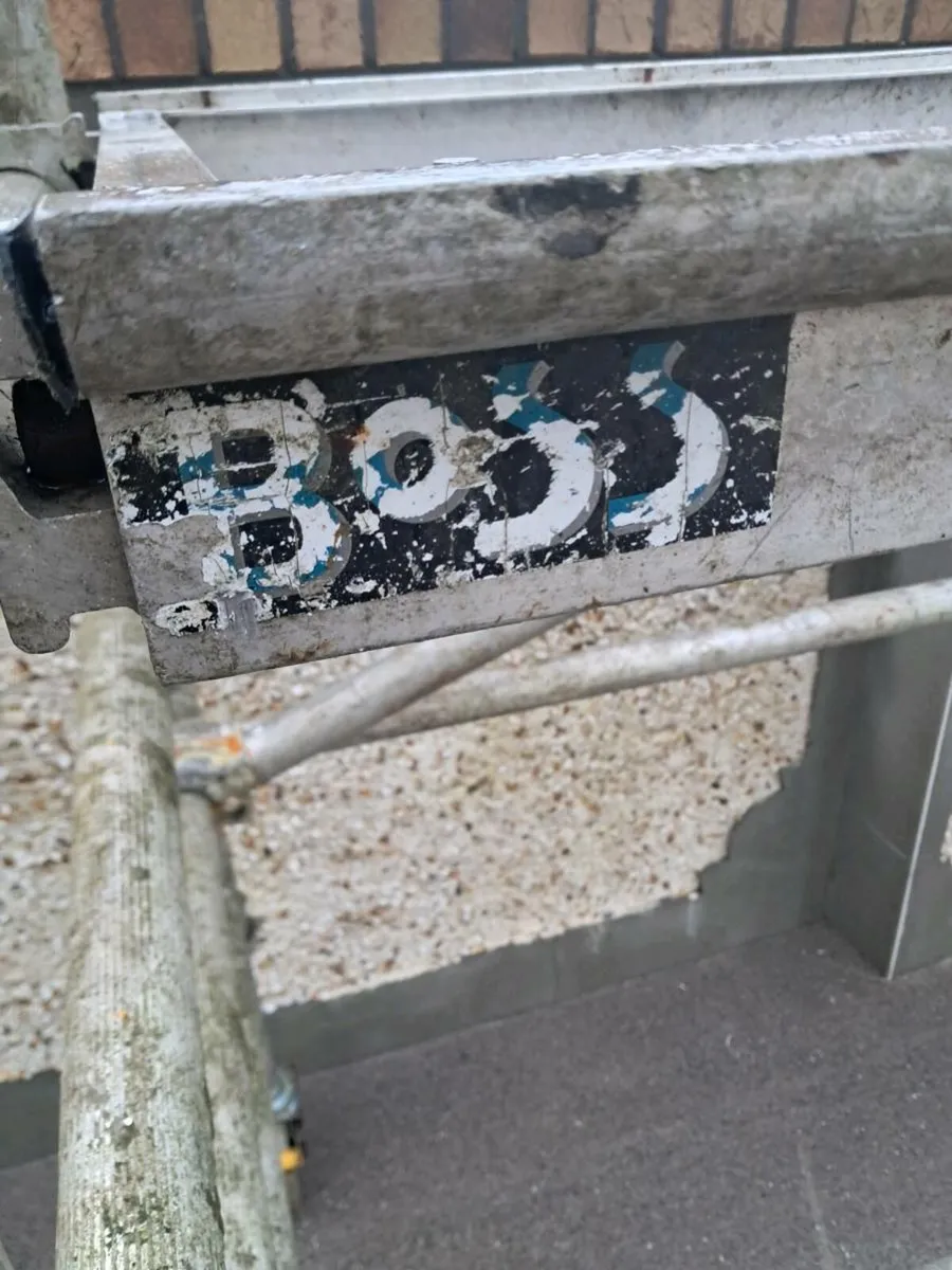 Aluminium Scaffolding Towers For Sale - Image 4