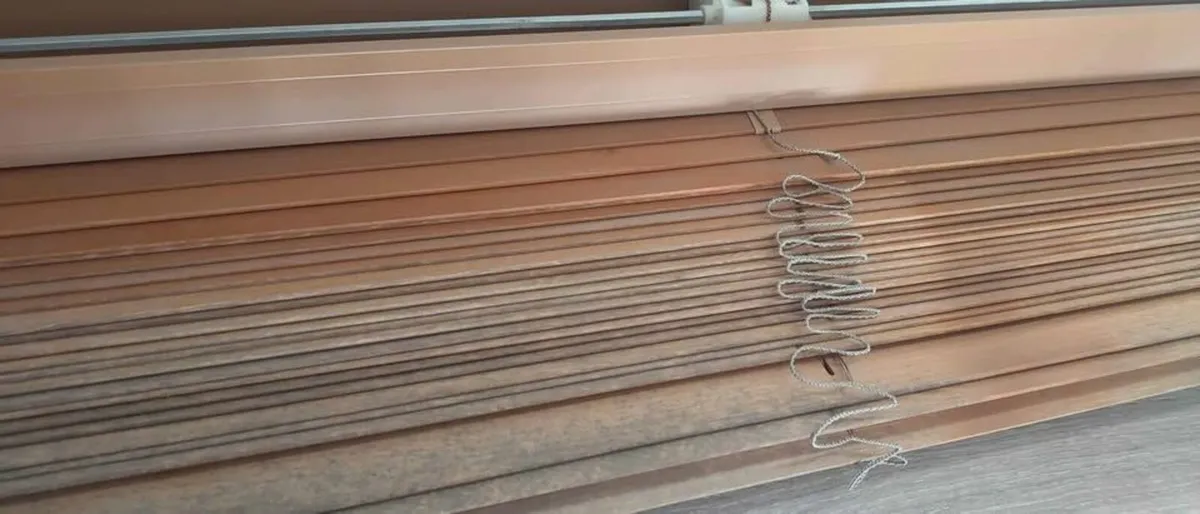 3 sets of wooden Venetian blinds - Image 4
