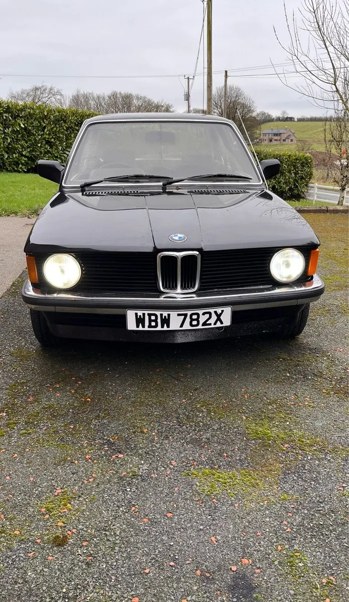 BMW e21 - Image 3