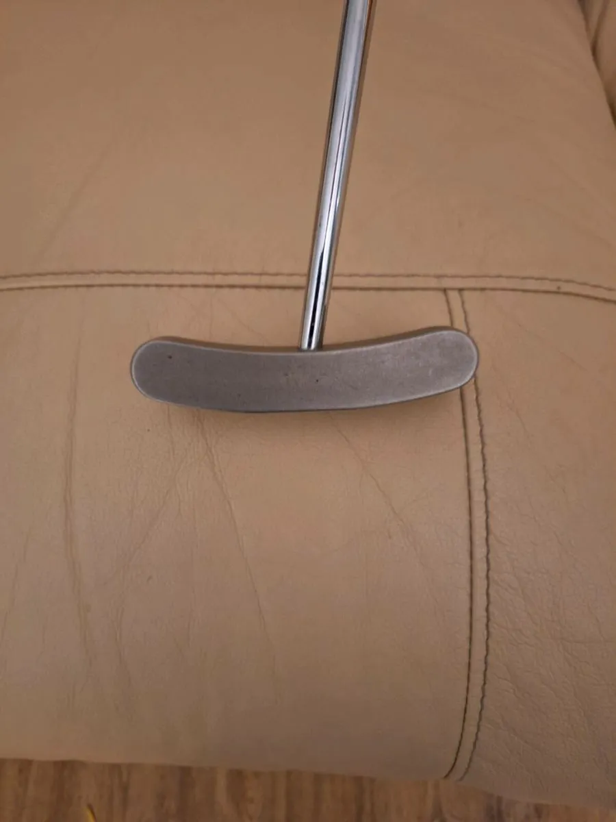 PING B 90 BROOMSTICK PUTTER 49INCH - Image 3