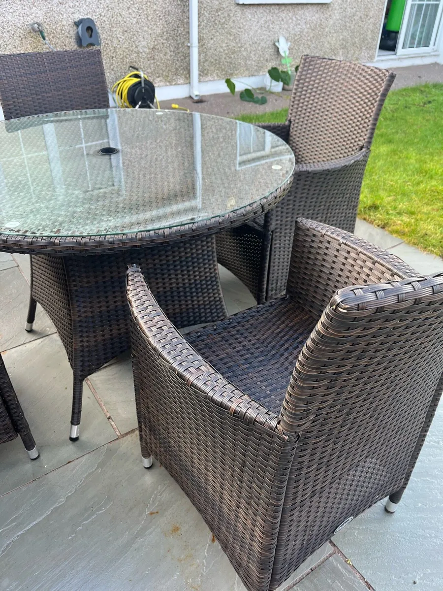 Garden Furniture - Image 3