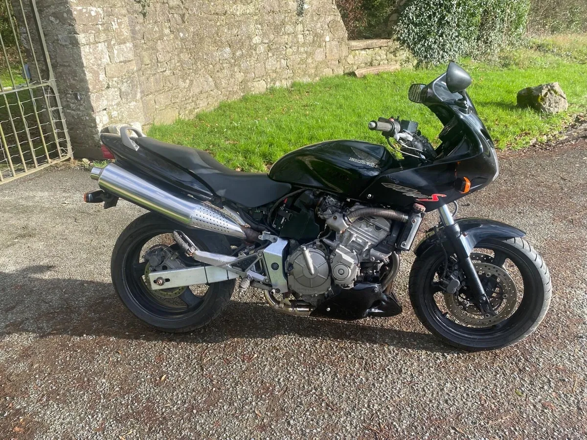 Honda hornet - Image 1