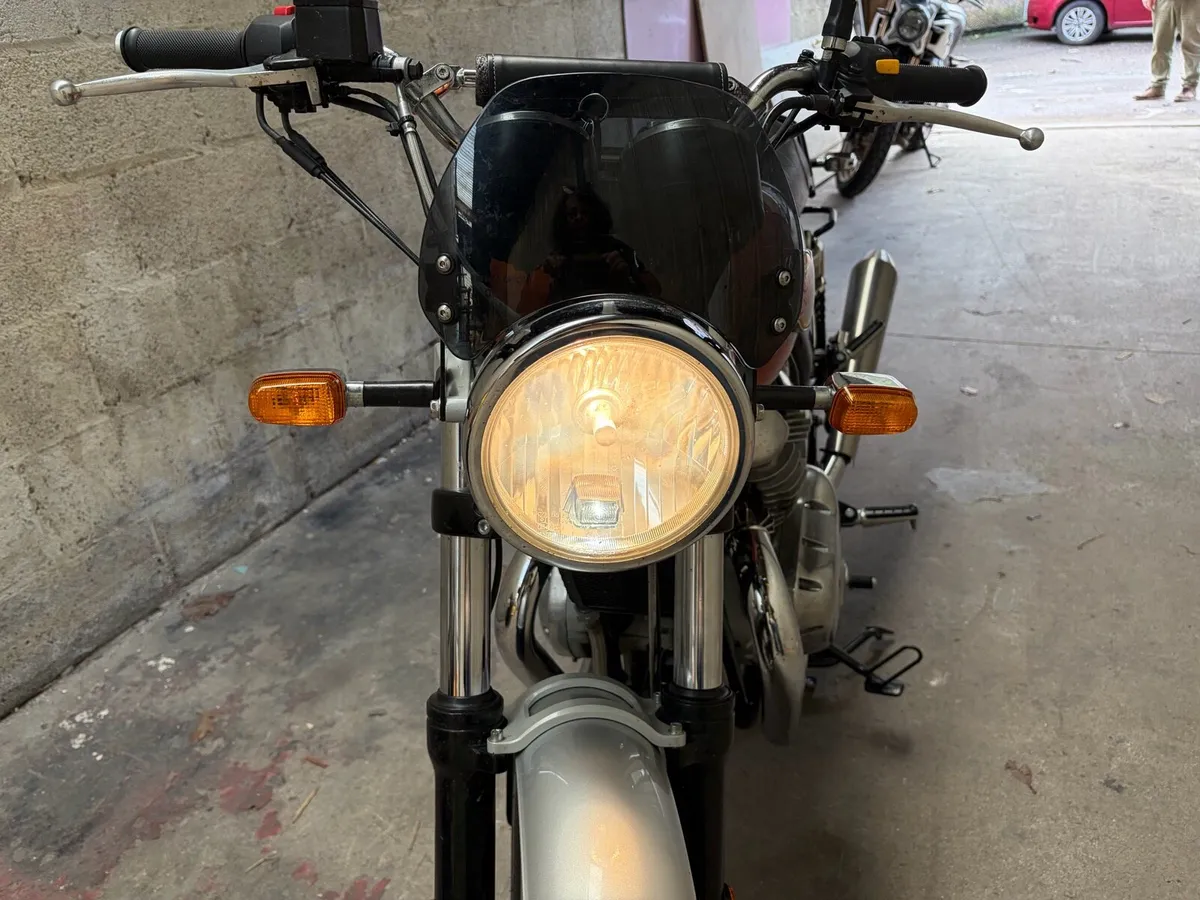 Royal Enfield Interceptor 650 - Image 2