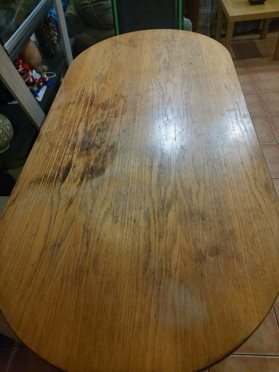 Kitchen table - Image 2