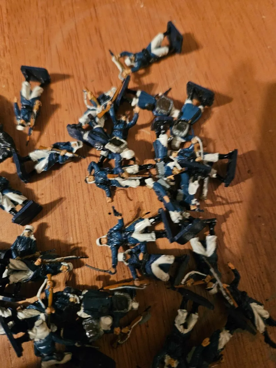 Airfix French Foreign Legion Painted - Image 3