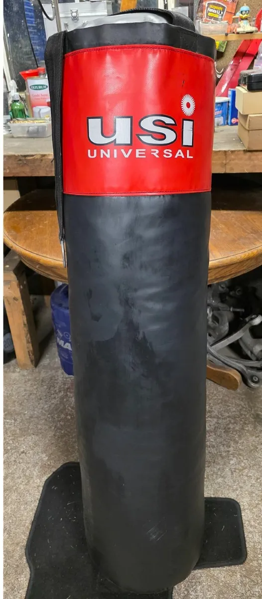 USI Universal BOXING/KICKBOXING BAG