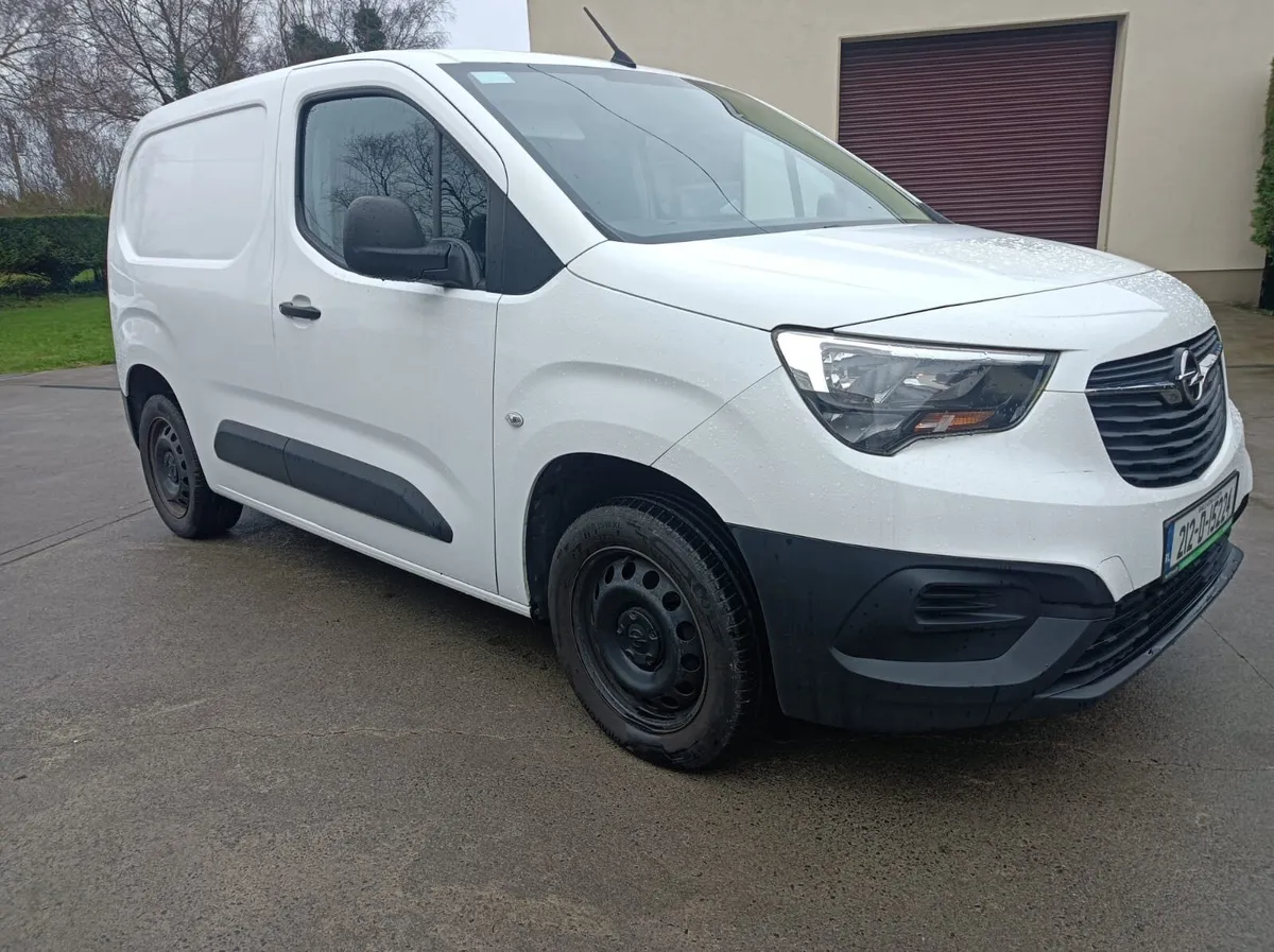Opel Combo 2021 - Image 1