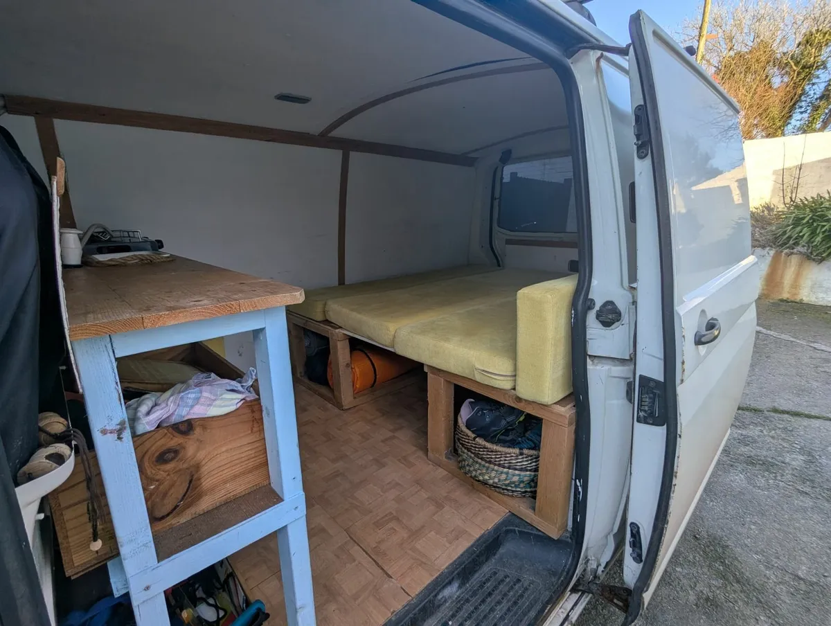 VW T5 Camper - Image 3