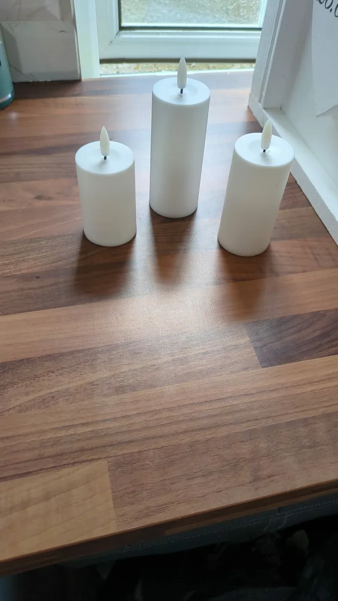 Wedding bits and pieces - Image 4