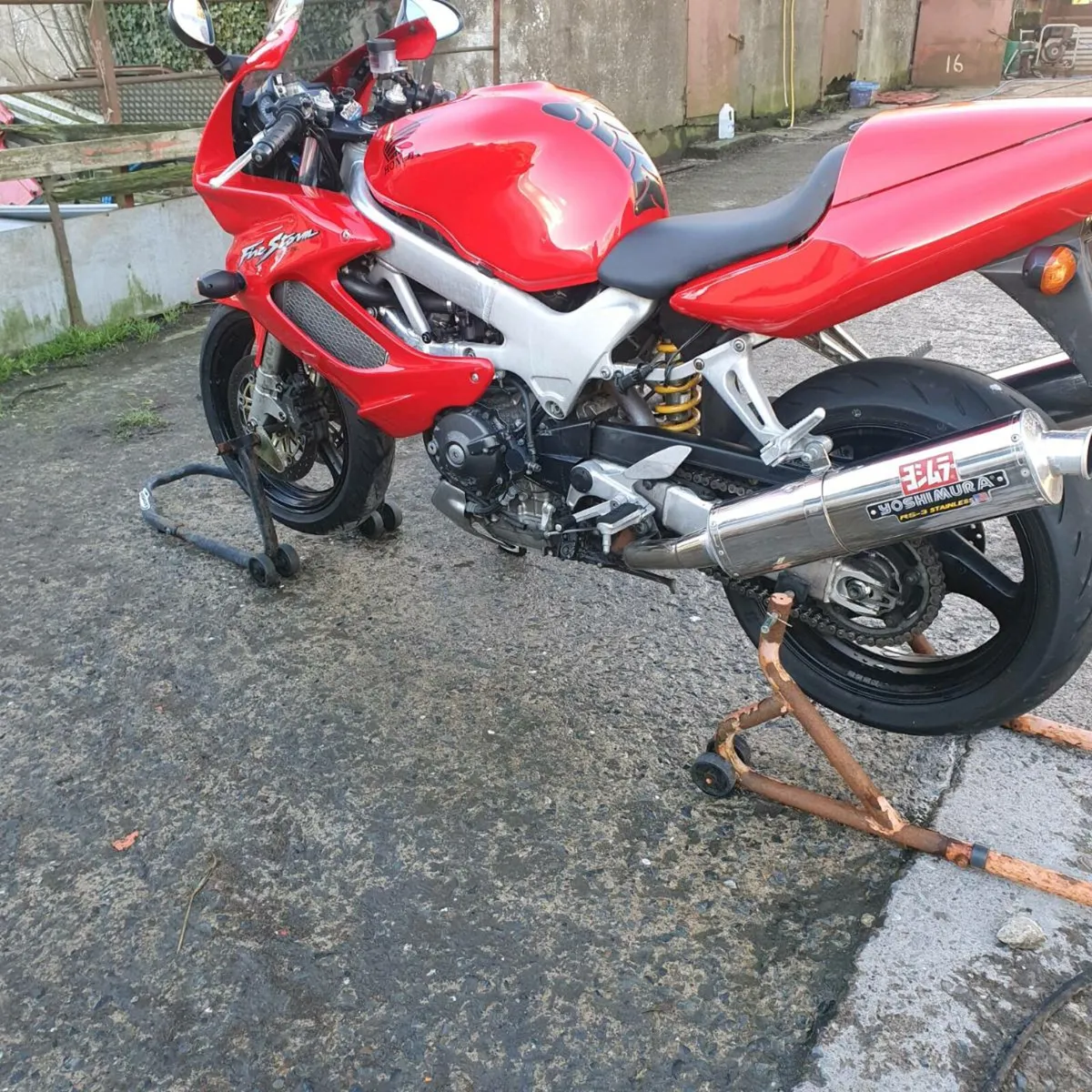 Honda vtr firestorm - Image 3