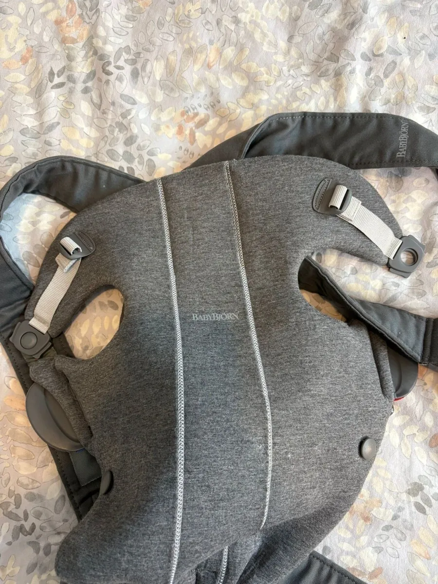 BabyBjörn baby carrier - Image 3
