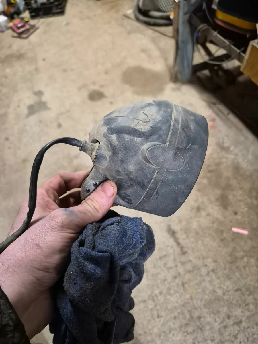 John deere/ newholland work lights - Image 4