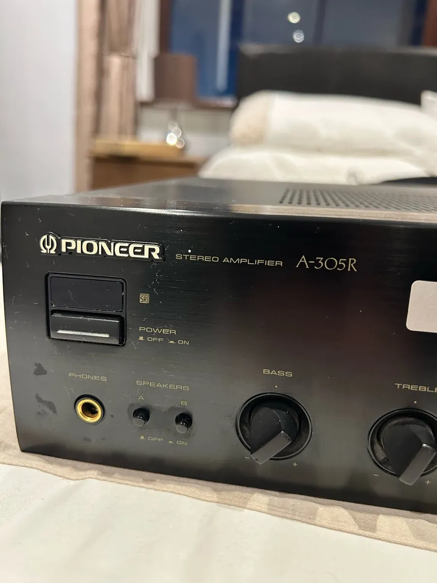 Alesis Studio Speakers and Pioneer Amp - Image 4